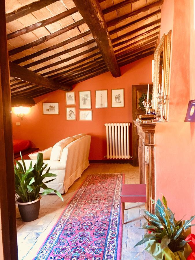 شقة Sotto I Tetti Del Borgo سبوليتو المظهر الخارجي الصورة