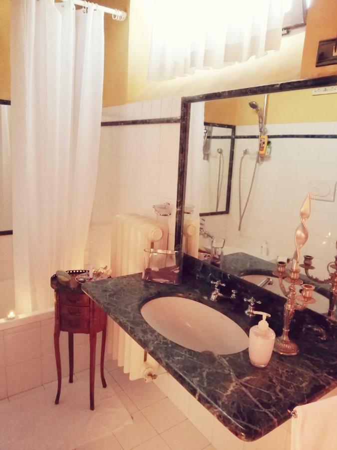شقة Sotto I Tetti Del Borgo سبوليتو المظهر الخارجي الصورة